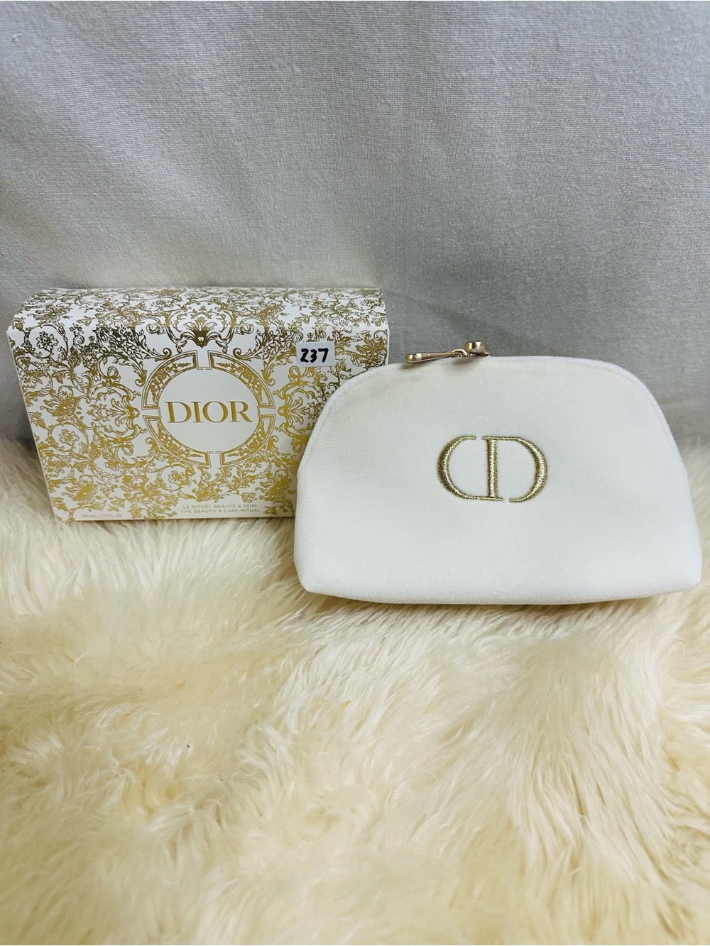 💕Dior White Cosmetic Pouch with Gold CD Emblem